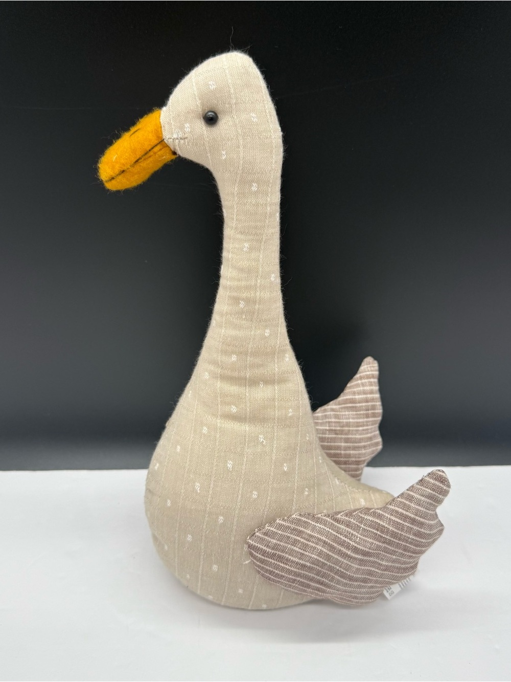 Beige Goose Plush Linen with Mustard Beak